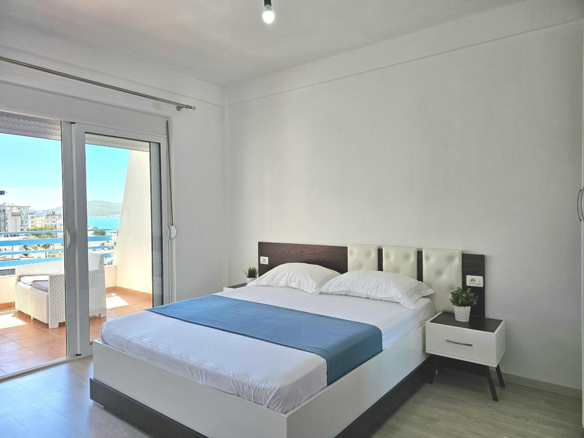 Celin Apartment Sarandë エクステリア 写真