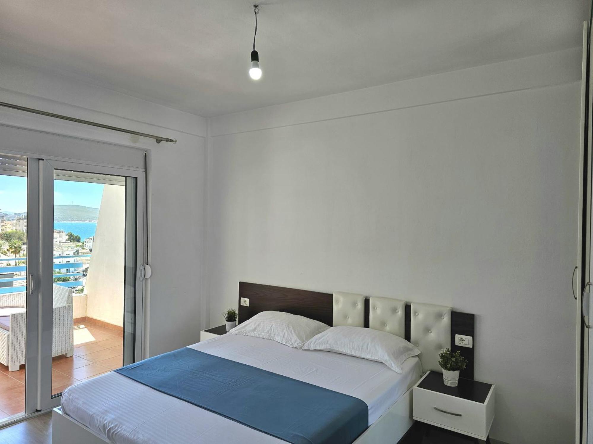 Celin Apartment Sarandë エクステリア 写真