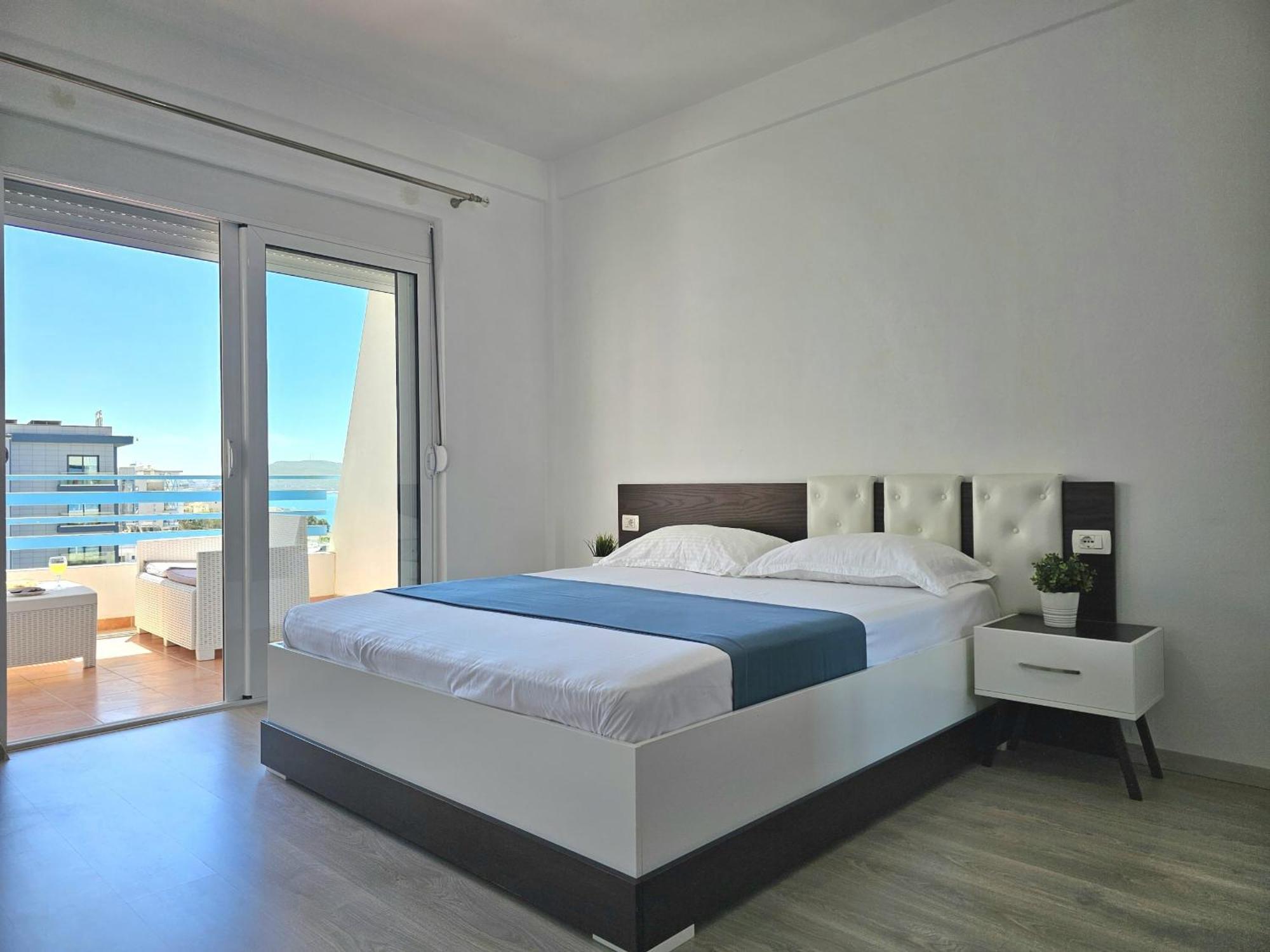 Celin Apartment Sarandë エクステリア 写真
